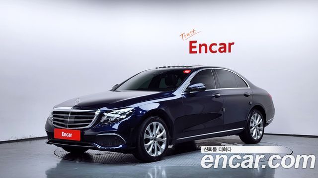 Mercedes-Benz E-Class (W213) E300 4MATIC Exclusive 2020 — фото 1