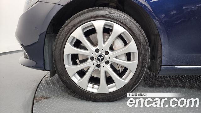 Mercedes-Benz E-Class (W213) E300 4MATIC Exclusive 2020 — фото 5