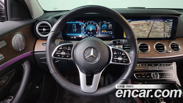 Mercedes-Benz E-Class (W213) E300 4MATIC Exclusive 2020 — фото 12