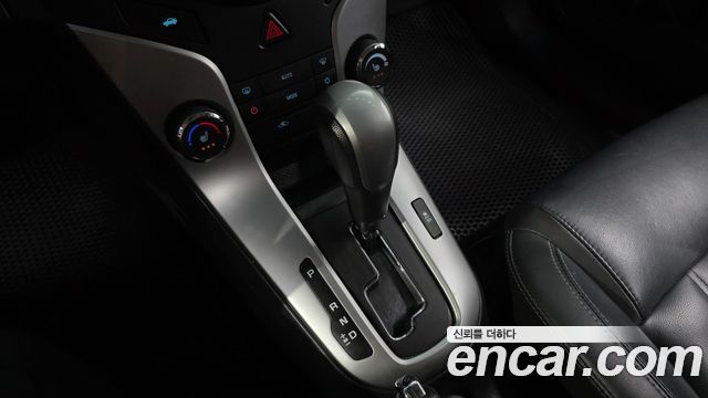 Chevrolet Amazing New Cruze 1.8 LT Deluxe 2016 — фото 9
