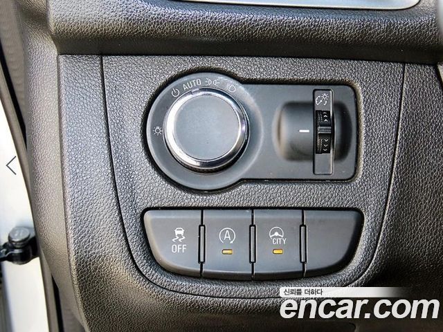 Chevrolet Spark LT 2019 — фото 16