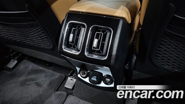 Kia Sorento (IV) Diesel 2.2 4WD Gravity 2023 — фото 36