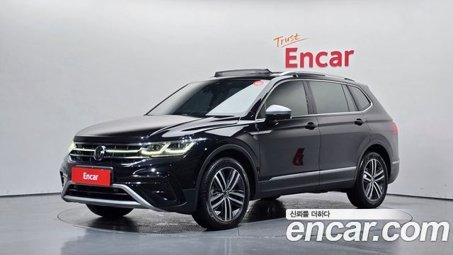 Volkswagen Tiguan Allspace 2.0 TSI Prestige 2022 — фото 1