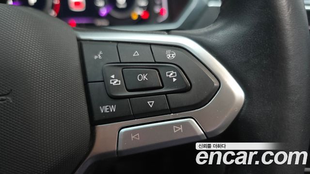 Volkswagen Tiguan Allspace 2.0 TSI Prestige 2022 — фото 20
