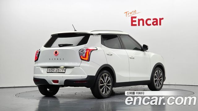 KG Mobility (SsangYong) Tivoli VX 2WD 2017 — фото 2