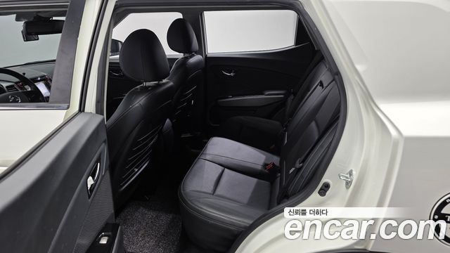 KG Mobility (SsangYong) Tivoli VX 2WD 2017 — фото 26