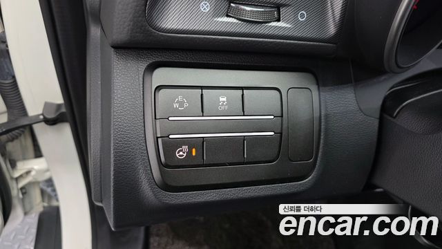 KG Mobility (SsangYong) Tivoli VX 2WD 2017 — фото 30