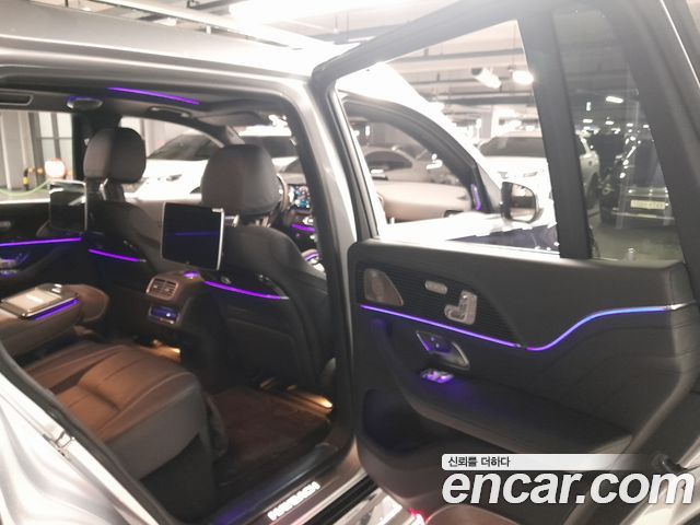 Mercedes-Benz GLS-Class (X167) Maybach GLS600 4MATIC Manufakur 2022 — фото 8