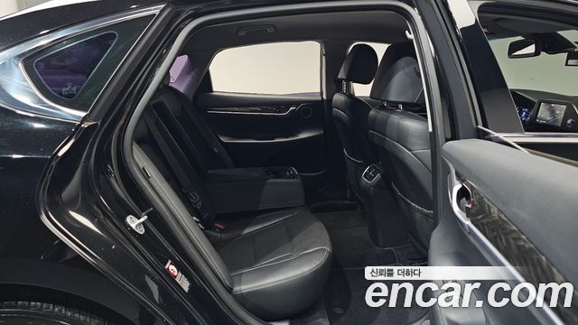 Hyundai Grandeur (IG) 2.4 Modern 2019 — фото 11