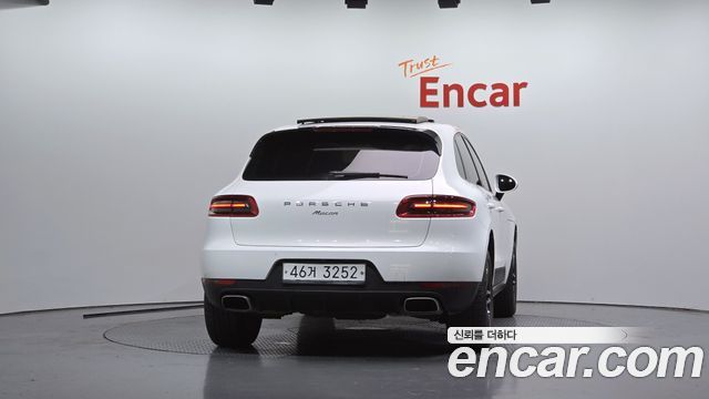 Porsche Macan 2.0 95B 2017 — фото 4