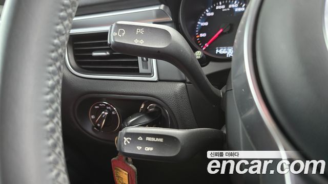 Porsche Macan 2.0 95B 2017 — фото 20