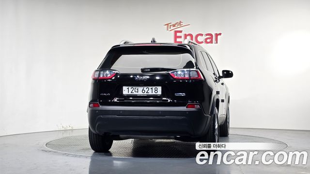 Jeep Cherokee (KL) 2.4 Longitude High AWD 2019 — фото 4