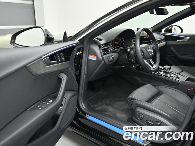 Audi A5 (F5) 40 TFSI Quattro Premium Sportback 2023 — фото 15