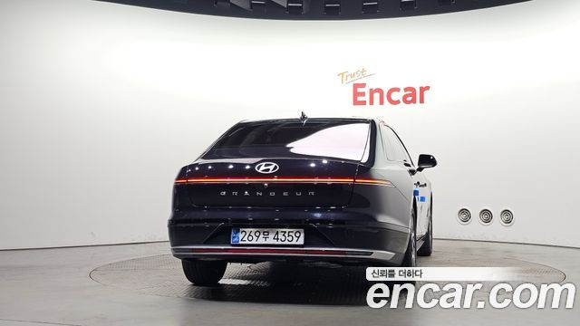 Hyundai Grandeur (GN7) 2,5 Gasoline 2WD Premium 2023 — фото 4