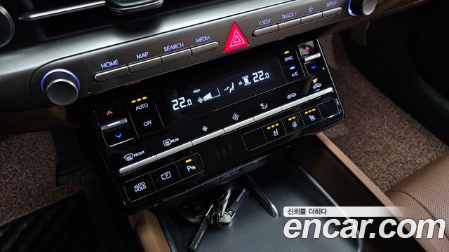 Hyundai Grandeur (GN7) 2,5 Gasoline 2WD Premium 2023 — фото 22
