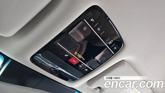 Hyundai Grandeur (GN7) 2,5 Gasoline 2WD Premium 2023 — фото 24