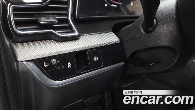 Kia Sportage (V) Diesel 2.0 2WD Prestige 2023 — фото 27