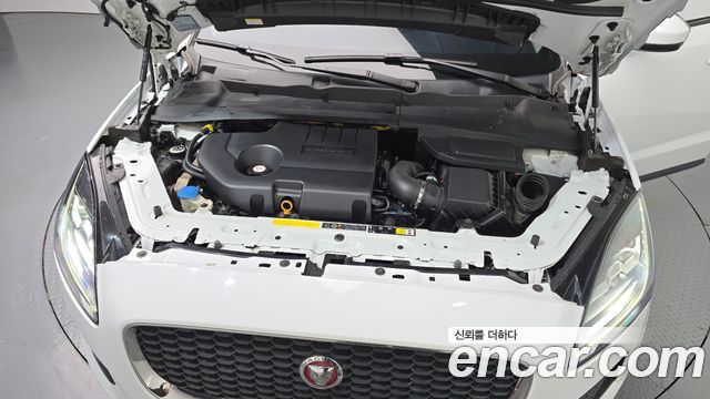 Jaguar E-PACE D180 S 2019 — фото 6