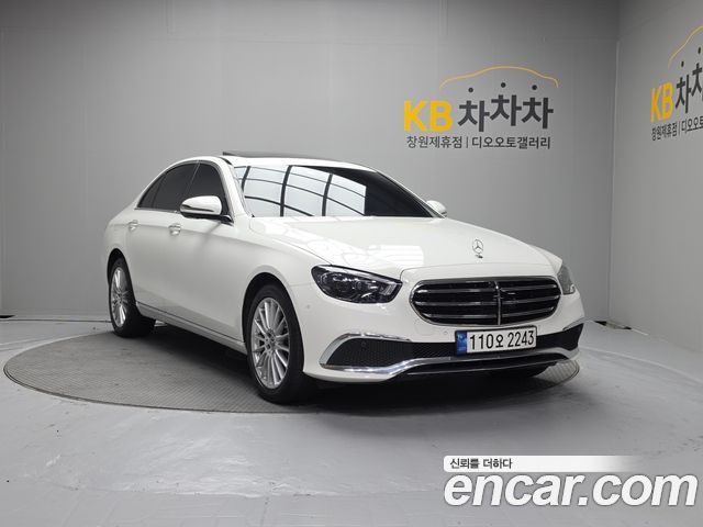 Mercedes-Benz E-Class (W213) E250 Exclusive 2022 — фото 2