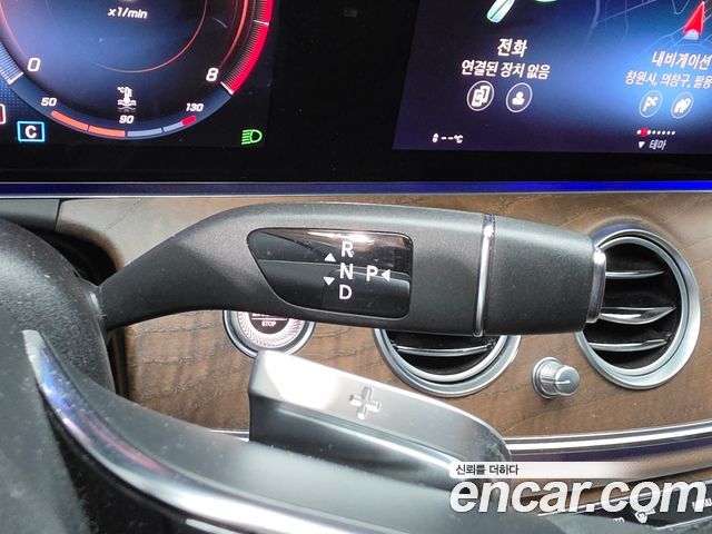 Mercedes-Benz E-Class (W213) E250 Exclusive 2022 — фото 6