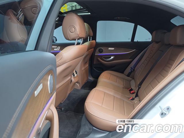 Mercedes-Benz E-Class (W213) E250 Exclusive 2022 — фото 12
