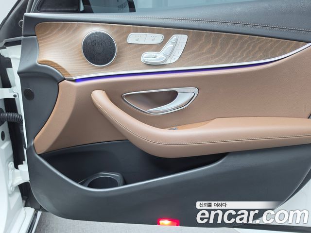 Mercedes-Benz E-Class (W213) E250 Exclusive 2022 — фото 19