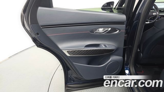 Genesis GV70 2.5T Gasoline 2WD 2021 — фото 25