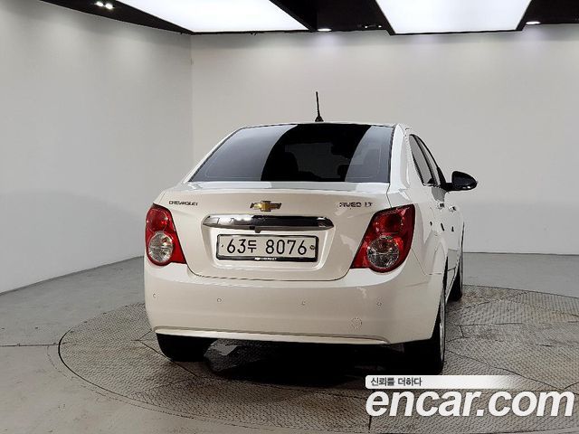 Chevrolet Aveo Sedan LT Sport 2014 — фото 3