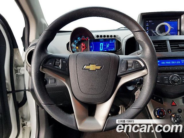 Chevrolet Aveo Sedan LT Sport 2014 — фото 17