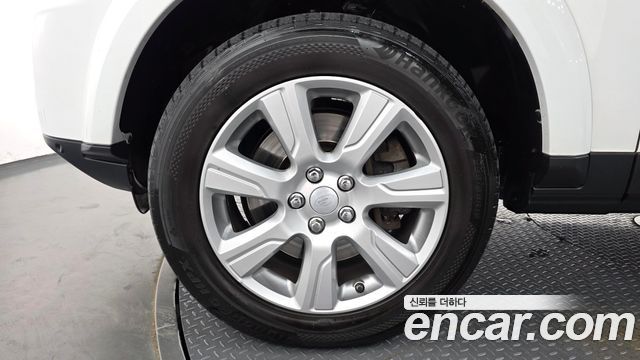 Land Rover Discovery 4 3.0 SDV6 SE 2016 — фото 5