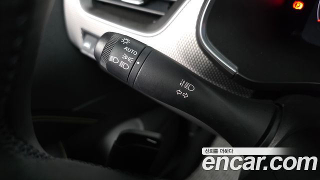 Renault Korea XM3 1.6 GTe Inspire 2024 — фото 28