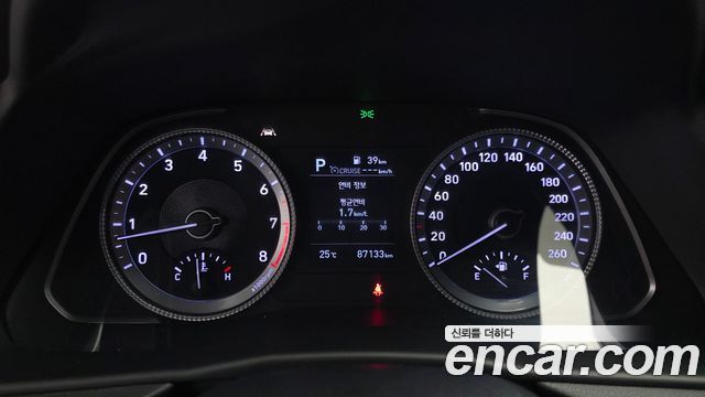 Hyundai Sonata (DN8) 2.0 Premium Family 2020 — фото 8
