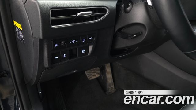 Hyundai Sonata (DN8) 2.0 Premium Family 2020 — фото 14