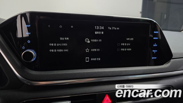 Hyundai Sonata (DN8) 2.0 Premium Family 2020 — фото 17