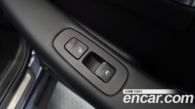 Hyundai Sonata (DN8) 2.0 Premium Family 2020 — фото 19