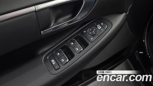 Hyundai Sonata (DN8) 2.0 Premium Family 2020 — фото 27