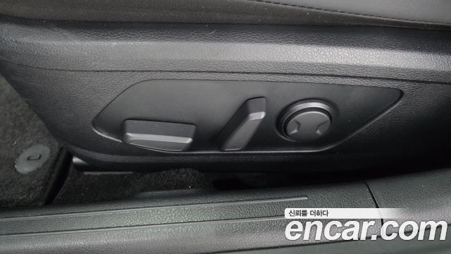 Hyundai Sonata (DN8) 2.0 Premium Family 2020 — фото 29