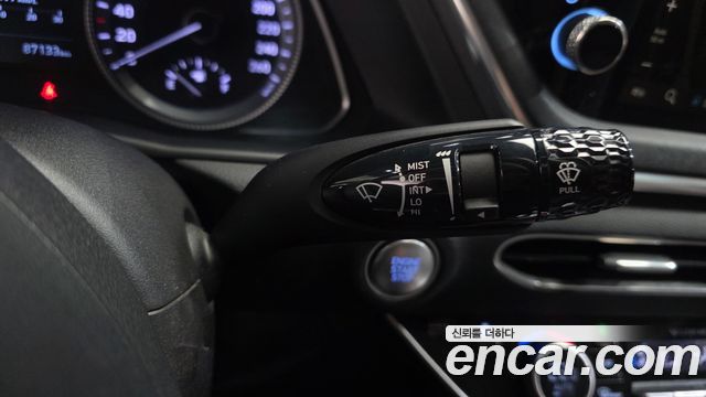 Hyundai Sonata (DN8) 2.0 Premium Family 2020 — фото 31