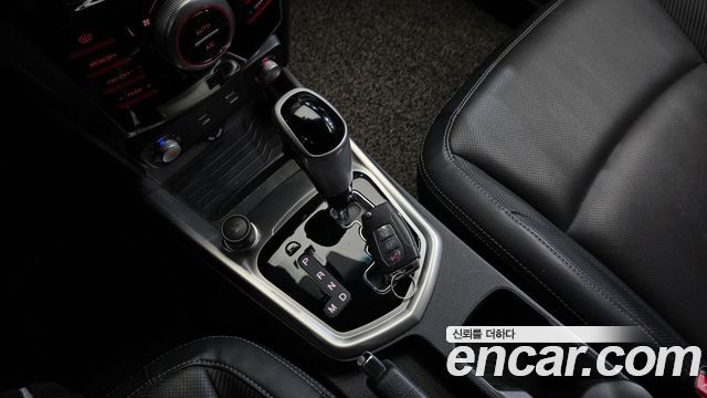 KG Mobility (SsangYong) Tivoli LX 2WD DLX 2015 — фото 9