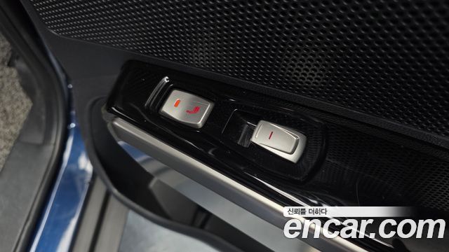 KG Mobility (SsangYong) Tivoli LX 2WD DLX 2015 — фото 19