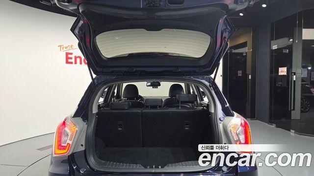 KG Mobility (SsangYong) Tivoli LX 2WD DLX 2015 — фото 20