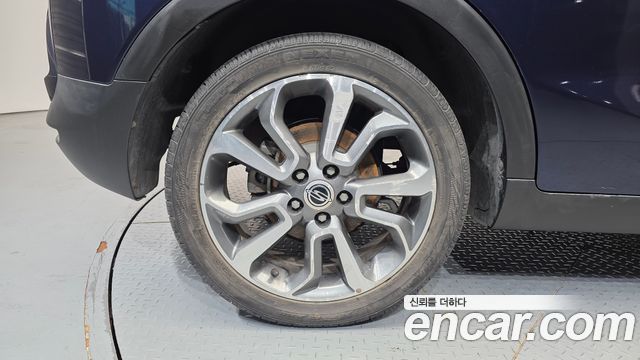 KG Mobility (SsangYong) Tivoli LX 2WD DLX 2015 — фото 21