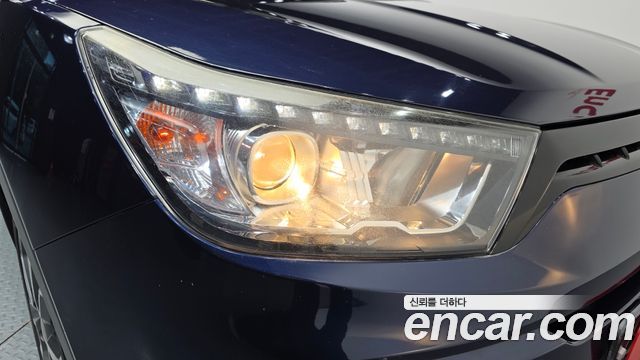 KG Mobility (SsangYong) Tivoli LX 2WD DLX 2015 — фото 22