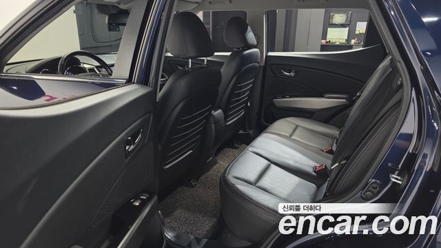 KG Mobility (SsangYong) Tivoli LX 2WD DLX 2015 — фото 26