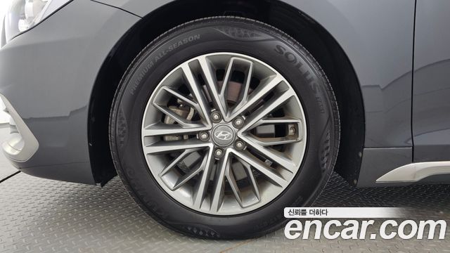 Hyundai Grandeur (IG) 2.4 Premium 2019 — фото 5