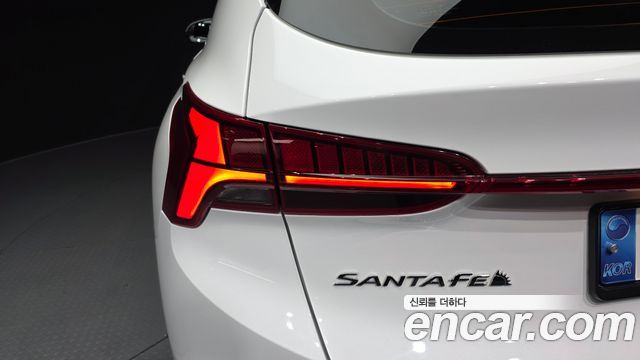 Hyundai Santa Fe Gasoline 2.5T 2WD Prestige 2021 — фото 23