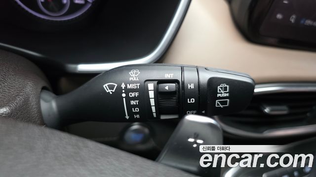 Hyundai Santa Fe Gasoline 2.5T 2WD Prestige 2021 — фото 28