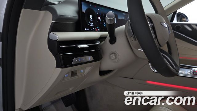 Genesis G80 (RG3) Gasoline 2.5 Turbo 2WD 2025 — фото 18