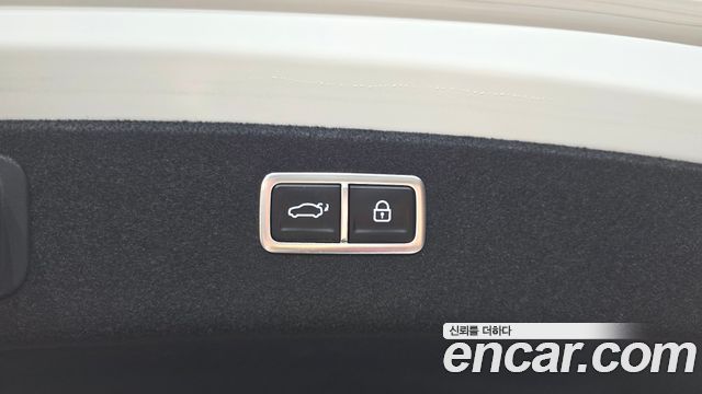 Genesis G80 (RG3) Gasoline 2.5 Turbo 2WD 2025 — фото 37