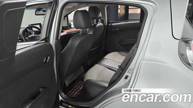 Chevrolet Spark LS Star 2012 — фото 11